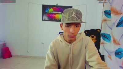 polimols live cam on Cam4