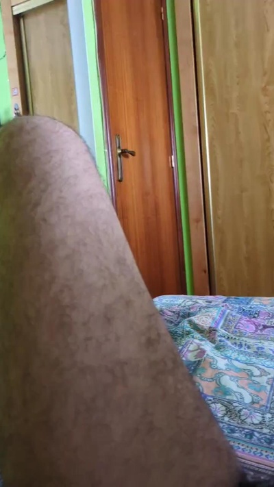 polli_play live cam on Cam4