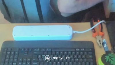 porcone774 live cam on Cam4