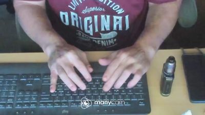 porcone774 live cam on Cam4