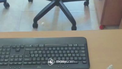 porcone774 live cam on Cam4