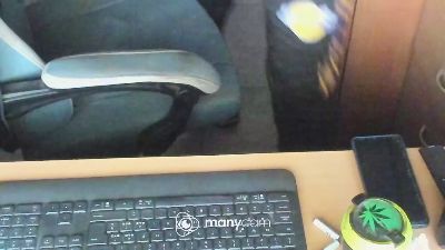 porcone774 live cam on Cam4