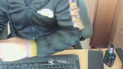 porcone774 live cam on Cam4