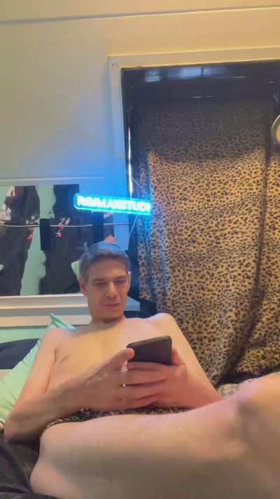 pornmasterx live cam on Cam4