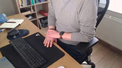 porquenao75 来自 比利时 的 男性 直播摄像头