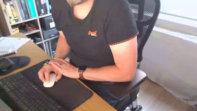 porquenao75 live cam on Cam4