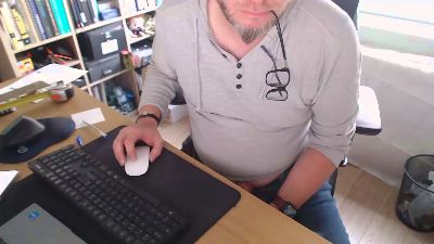 porquenao75 live cam on Cam4