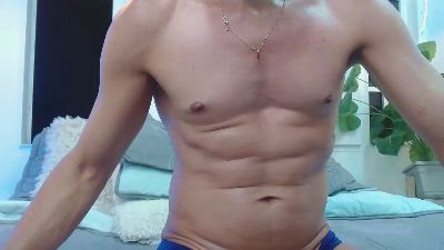 poseidon_latino live cam on Cam4