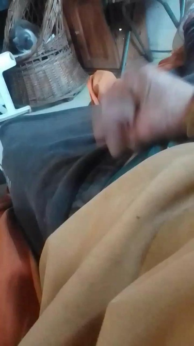 pozzolilucaspo1 live cam on Cam4
