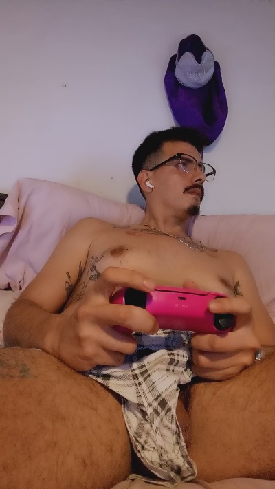 pr1v live cam on Cam4