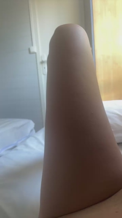 pralinettedu25 live cam on Cam4