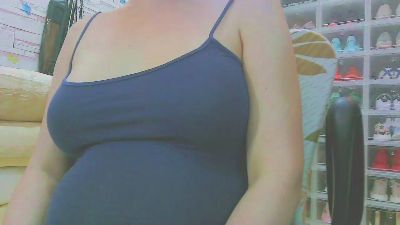 preggy4hire live cam on Cam4