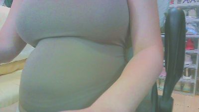 preggy4hire live cam on Cam4
