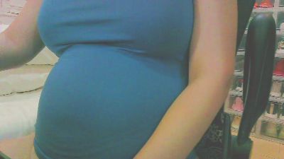 preggy4hire live cam on Cam4