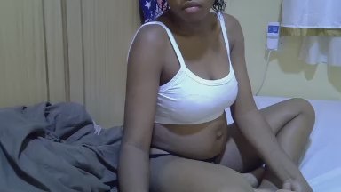 pretty_bianca22 live cam on Cam4
