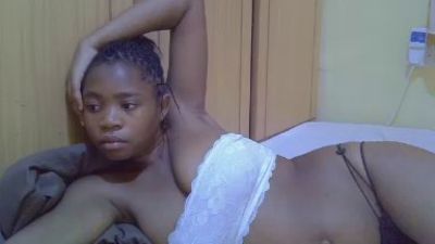 pretty_bianca22 live cam on Cam4