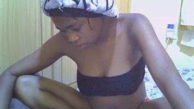 pretty_bianca22 live cam on Cam4