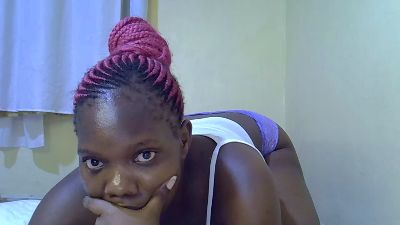 pretty_tiffany live cam on Cam4