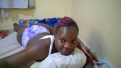 pretty_tiffany live cam on Cam4