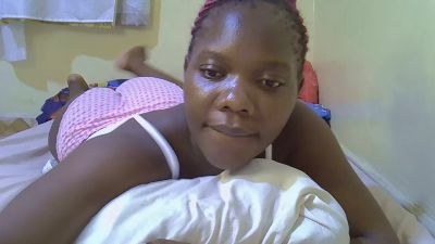 pretty_tiffany live cam on Cam4