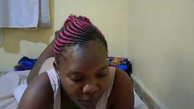 pretty_tiffany live cam on Cam4