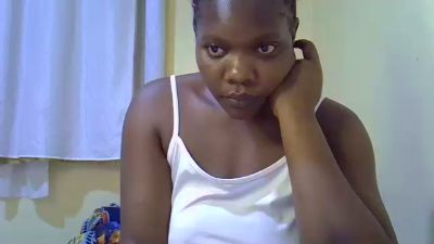 pretty_tiffany live cam on Cam4