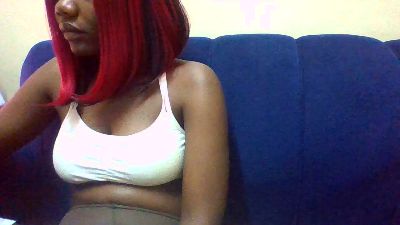 pretymarenray live cam on Cam4