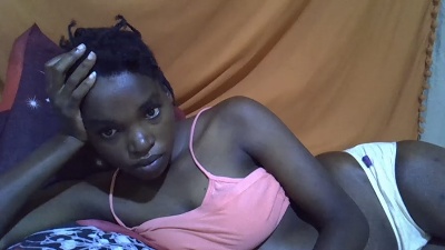 princess_scovia live cam on Cam4