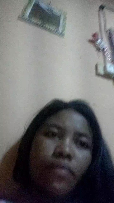 prisca27 live cam on Cam4