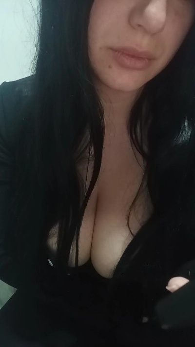 priscilaxxx3 live cam on Cam4