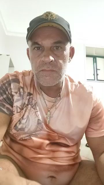 privatetour369 live cam on Cam4