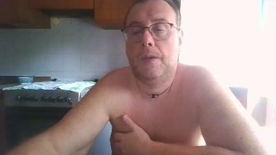 ptitbouboule2 live cam on Cam4