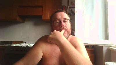 ptitbouboule2 live cam on Cam4