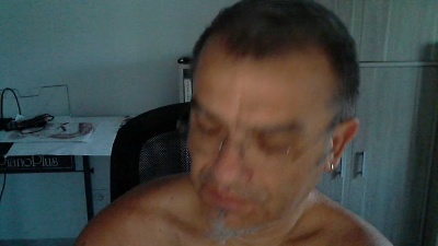 ptitbout69 live cam on Cam4