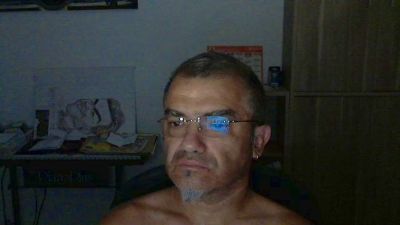 ptitbout69 live cam on Cam4