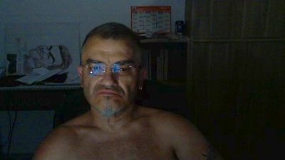 ptitbout69 live cam on Cam4