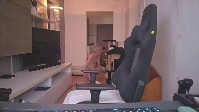 puppyalex live cam on Cam4
