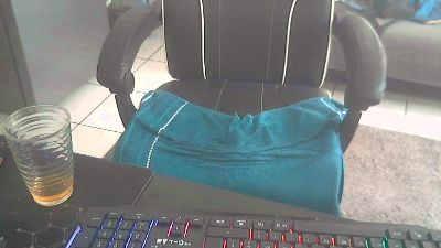 pussaddicte live cam on Cam4