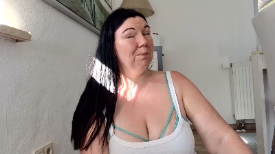 pussy6wetlips live cam on Cam4