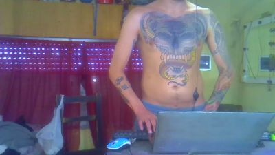 putirevolucion4 live cam on Cam4