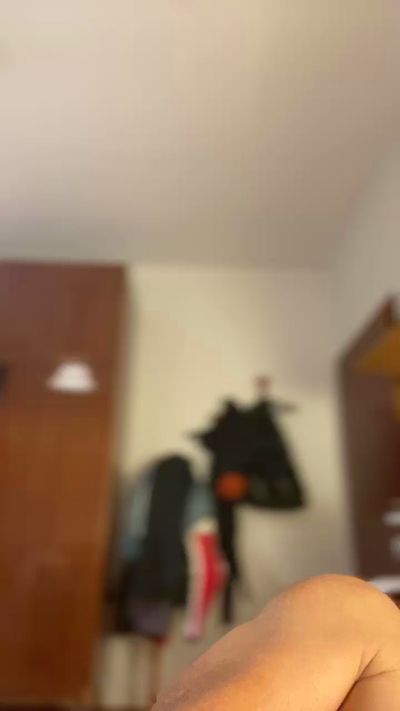 qazzone live cam on Cam4