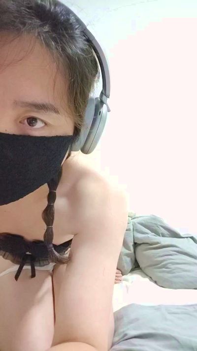 qingc7282 live cam on Cam4