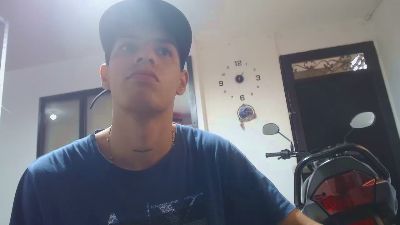 quedon3hot webcam