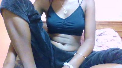 queen1 live cam on Cam4