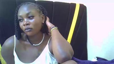 queen_nicky live cam on Cam4