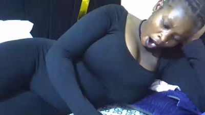 queen_nicky live cam on Cam4