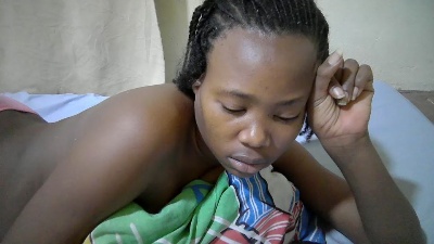 queen_slender live cam on Cam4