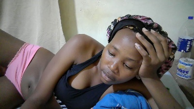 queen_slender live cam on Cam4