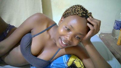 queen_slender live cam on Cam4