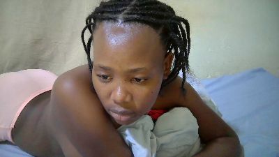 queen_slender live cam on Cam4